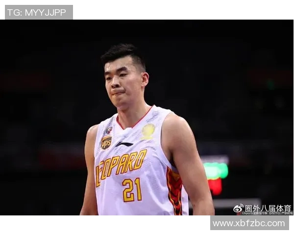 李慕豪的篮球之路：从青涩少年到职业球员的成长历程与心路历程