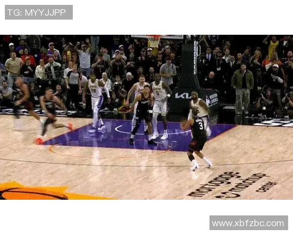 湖人队与德罗赞的对决揭示了NBA赛季新动态与球星表现的精彩瞬间 湖人队与德罗赞的对决揭示了NBA赛季新动态与球星表现的精彩瞬间