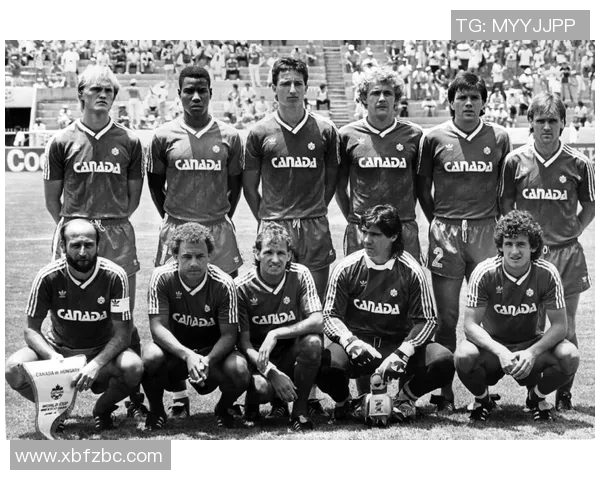 荷兰与墨西哥足球交战历史回顾与精彩瞬间分析