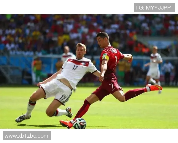 克罗斯的足球之路:从青训小将到世界顶级中场的传奇旅程 克罗斯的足球之路:从青训小将到世界顶级中场的传奇旅程